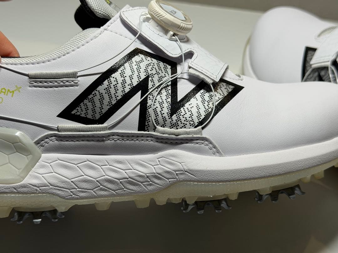 ニューバランスゴルフ レディースFRESH FOAM 2500 UGB2500B