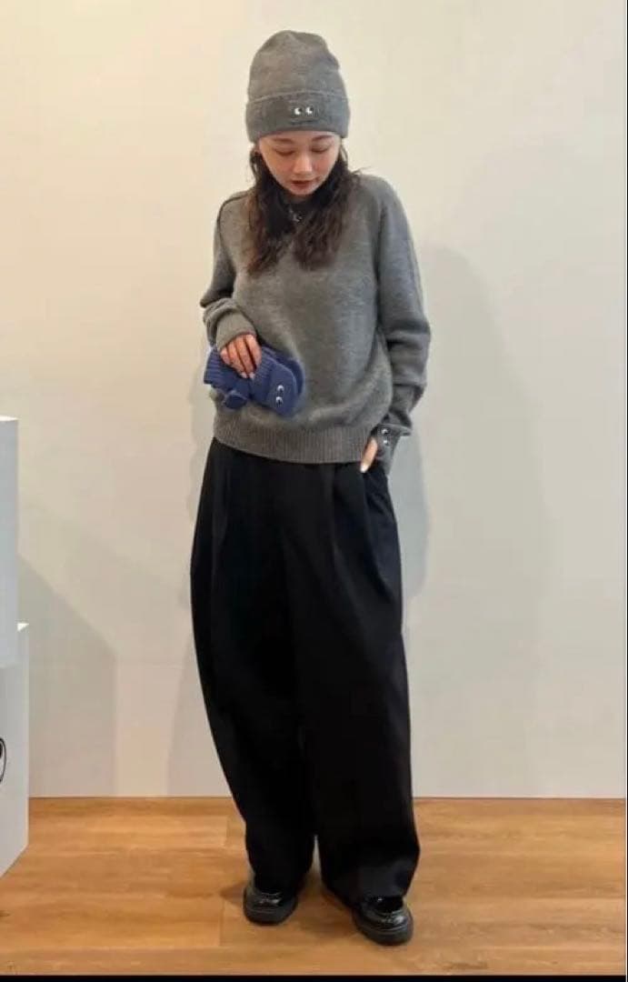 UNIQL ANYA HINDMARCHカシミヤ100 ニット　グレー XL