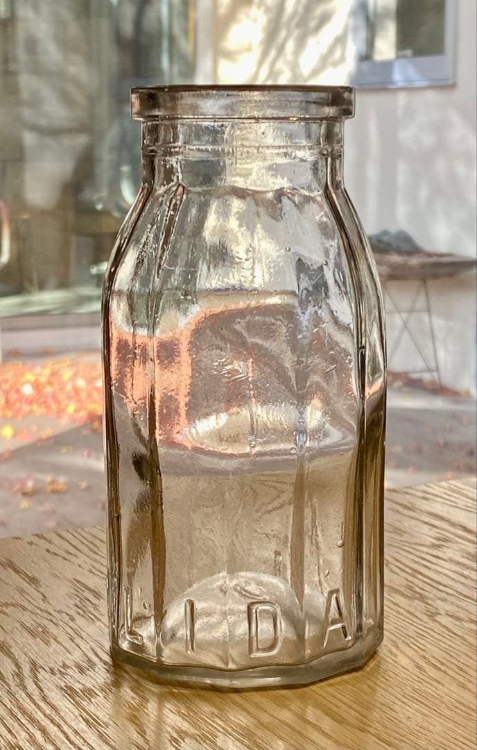 フランスアンティーク OLIDA社のミルク瓶