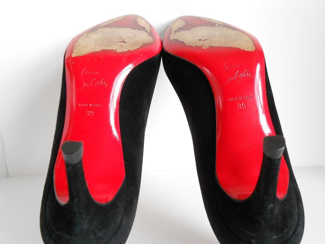 美品　クリスチャンルブタン　39　黒スエード　ミドルヒール