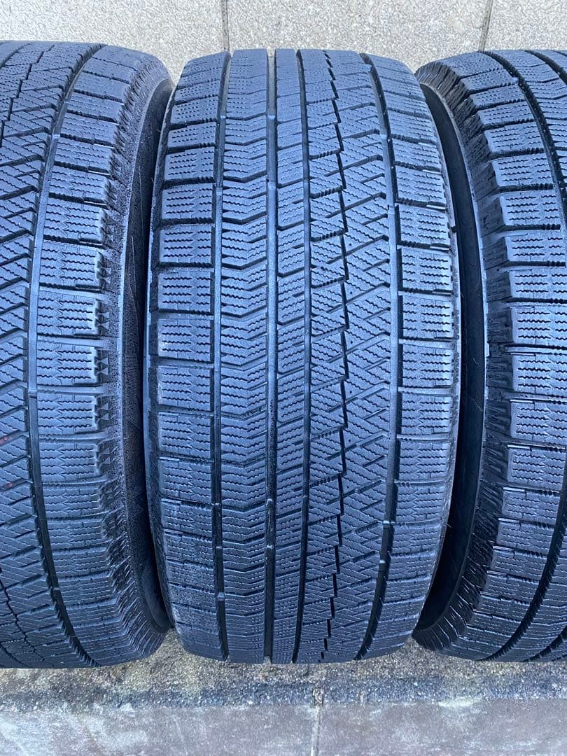 ①tto-shi！ブリヂストン 225/55R17 ブリザック VRX2