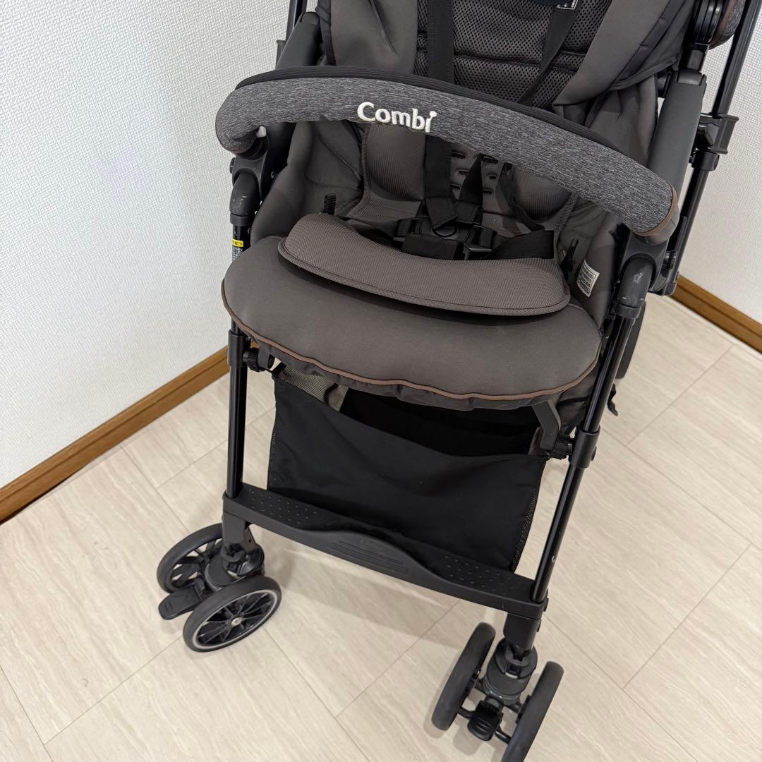 【美品】COMBIコンビ スゴカルα 4キャス compactエッグショックHT