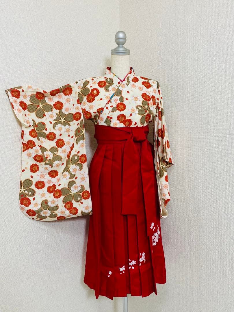 8597.【極美品】キャサリンコテージ 花柄 刺繍 袴 130cm 3点セット