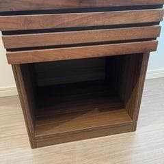 良品 MKマエダ製ベッド/ナイトテーブル W40 x D39.5 x H50