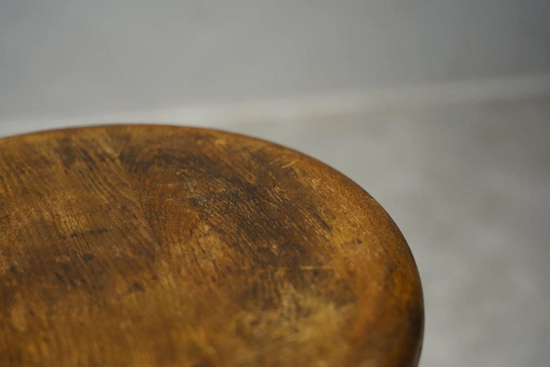丸スツール　木製椅子　昭和レトロ　チェア　古木