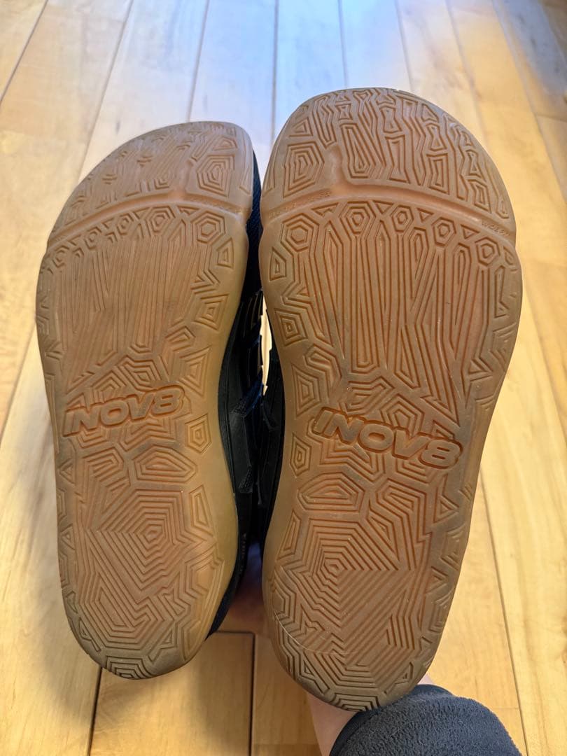 イノヴェイト INOV8 BARE-XF V2 27cm