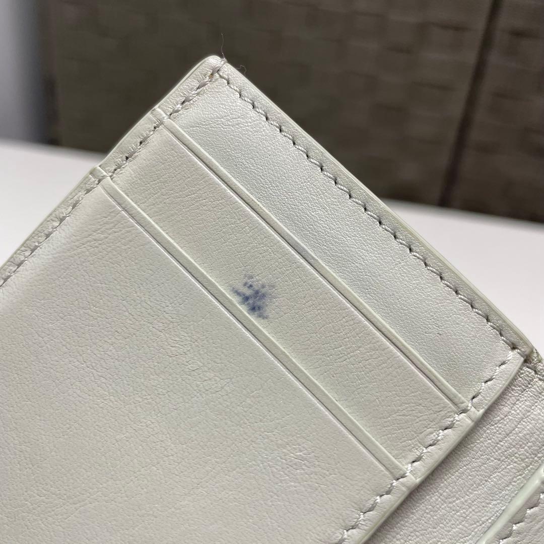 ブ*✨様 LOEWE ライムグリーン トライフォールド　レザー 三つ折り財布