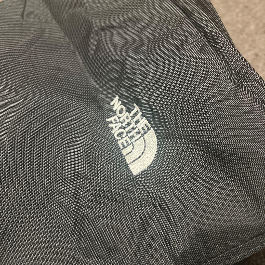 ノースフェイス　ベースキャンプボイジャーライト42L