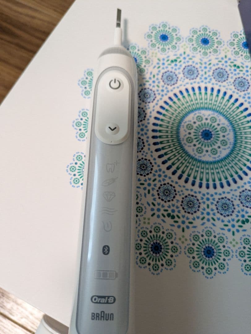 BRAUN ブラウンOral-B Genius 電動歯ブラシ 替えブラシ付