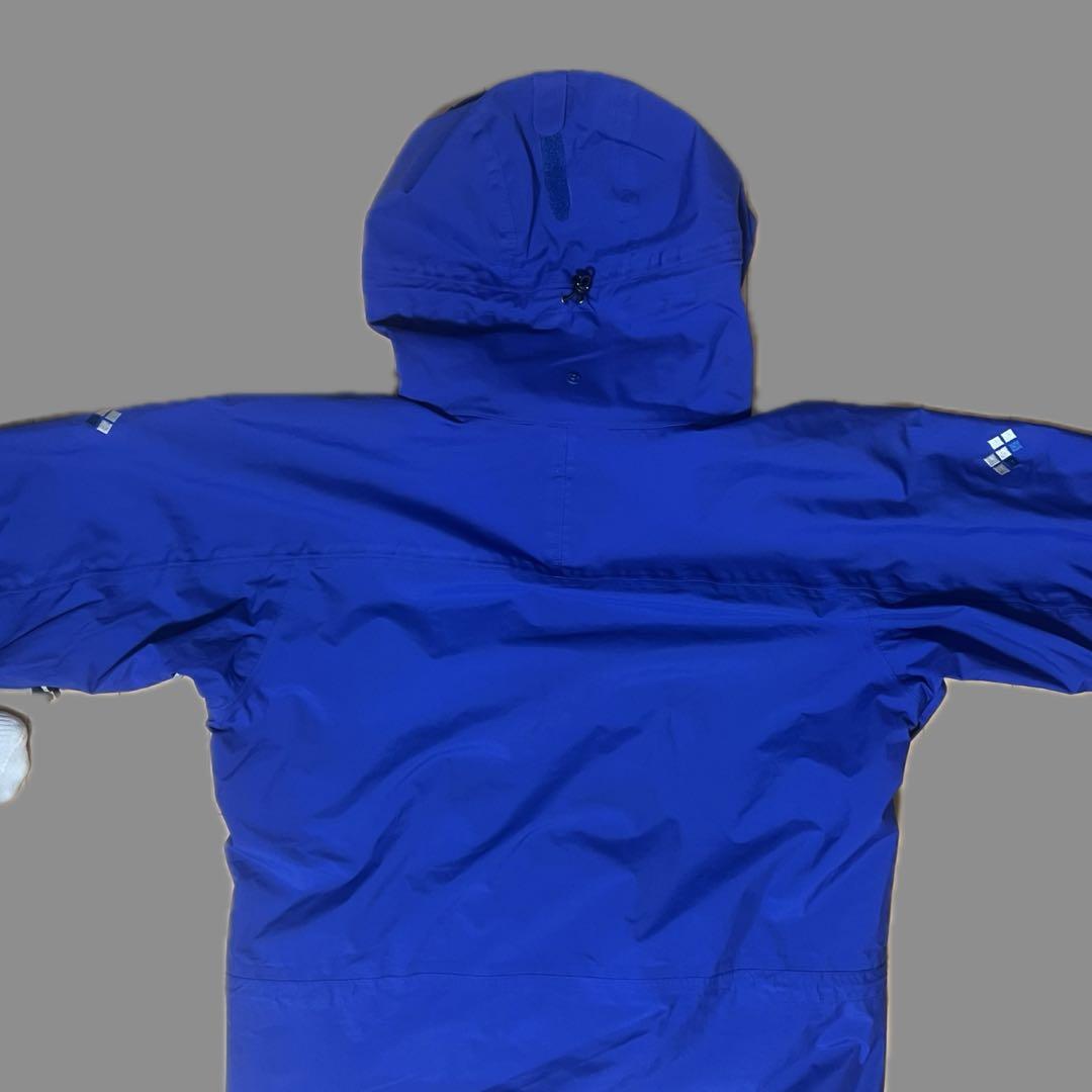 チ*ボ様 “GORE-TEX” 90s mont-bell マウンテンパーカー