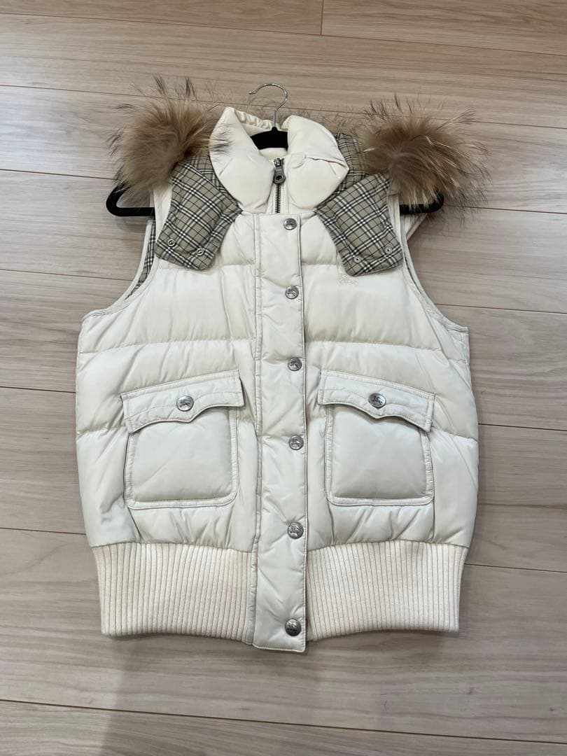 【Burberry Blue Label】ダウンベスト