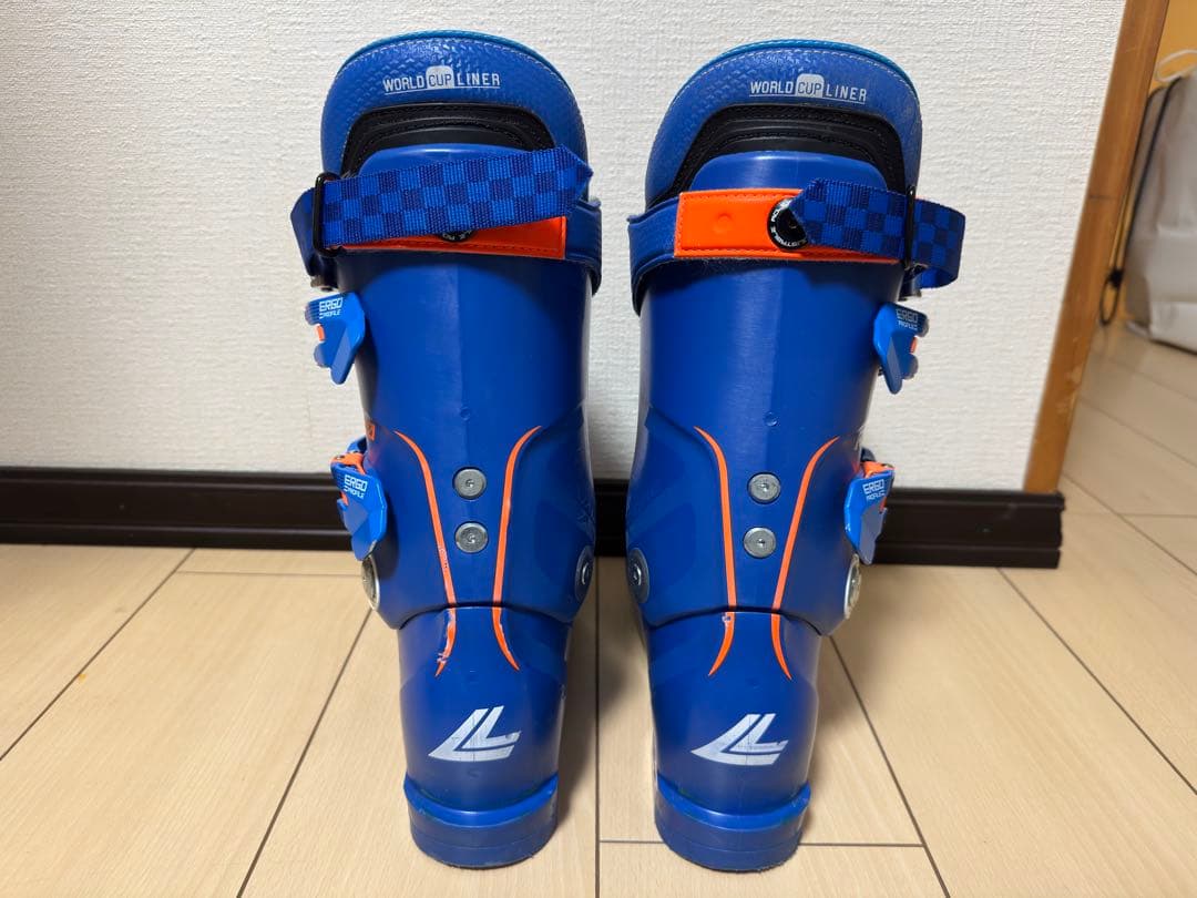 LANGE RS130 スキーブーツ