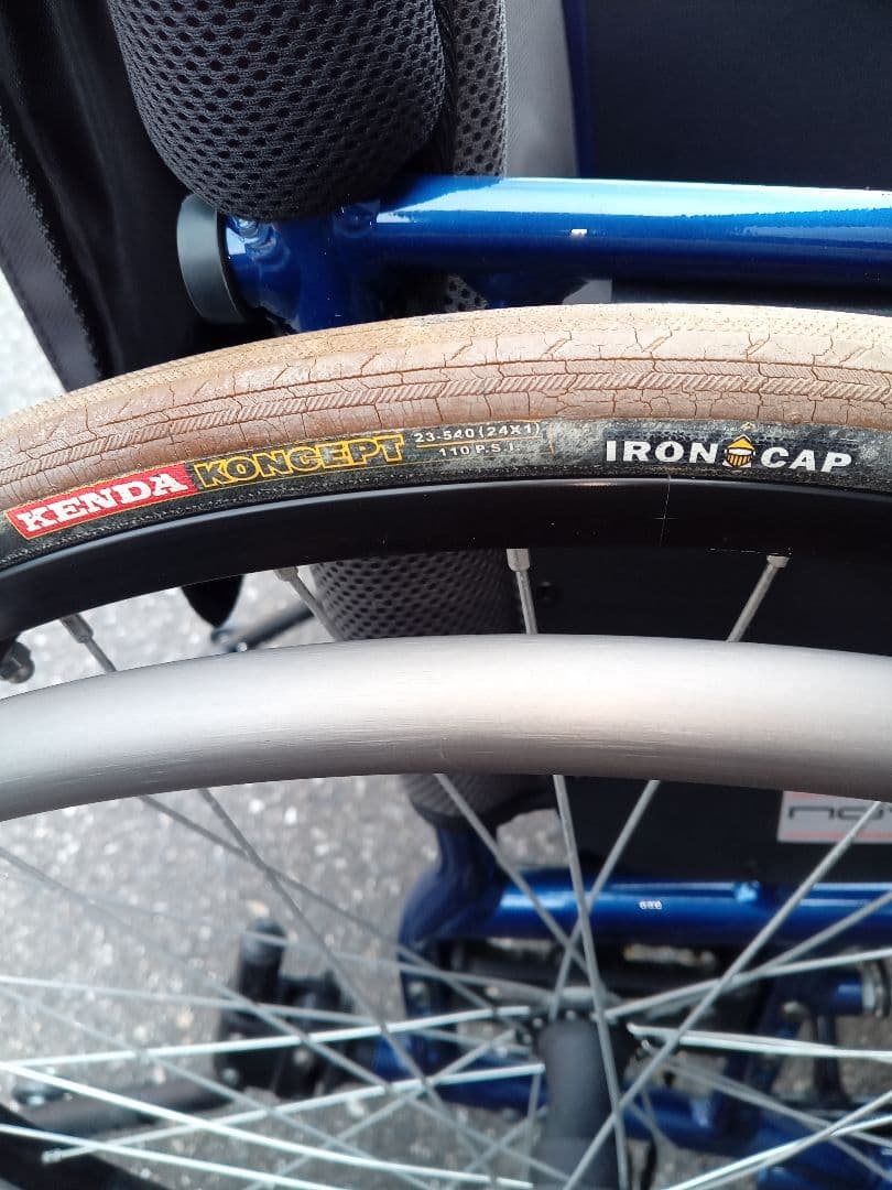 MIKI ミキ　FORCE NOVA3 車椅子軽量