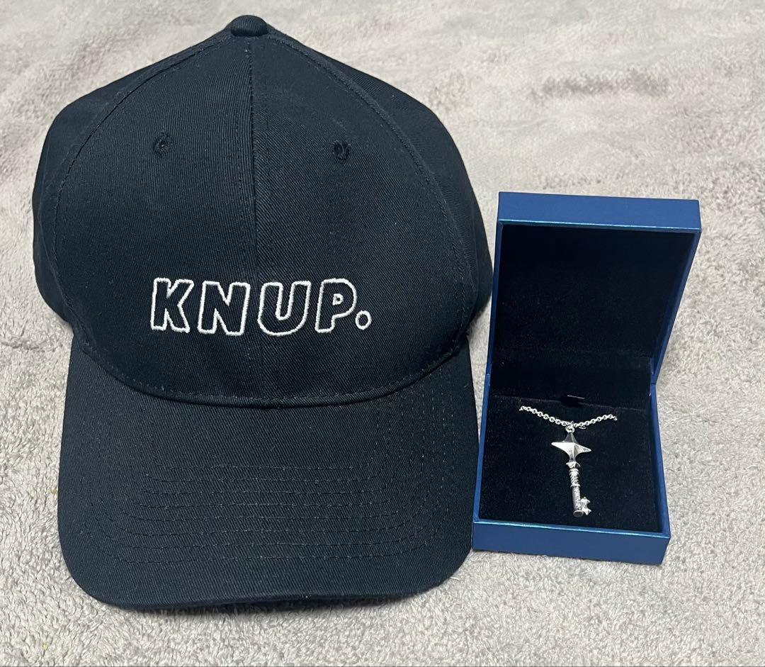 天音かなた　活動4周年記念　モチーフネックレス　KNUP.キャップ