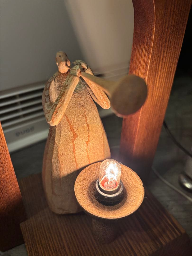 井崎正治氏「時をつげる」ランプ