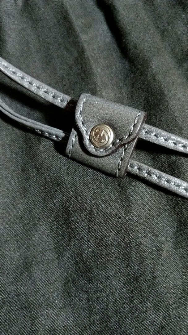 GUCCIイヤーマフ グレー耳当て