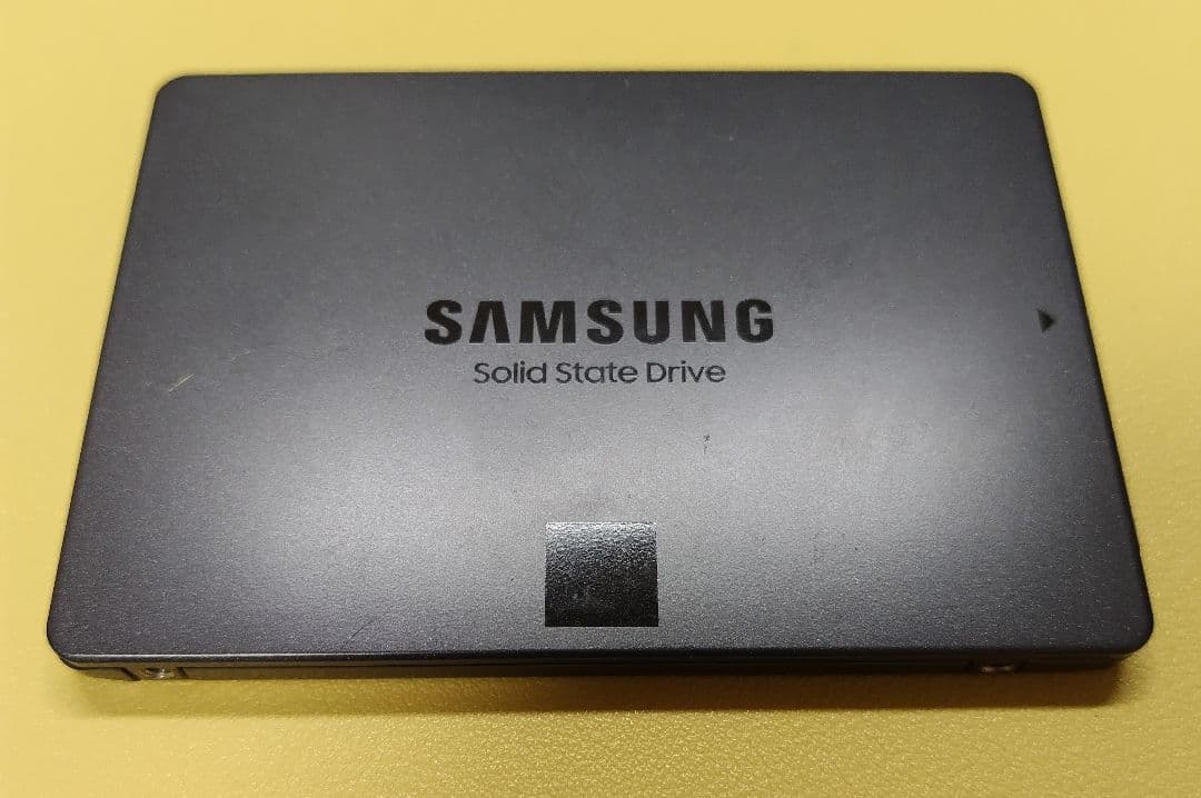 内蔵型SSD Samsung 860 QVO 1TB SSD