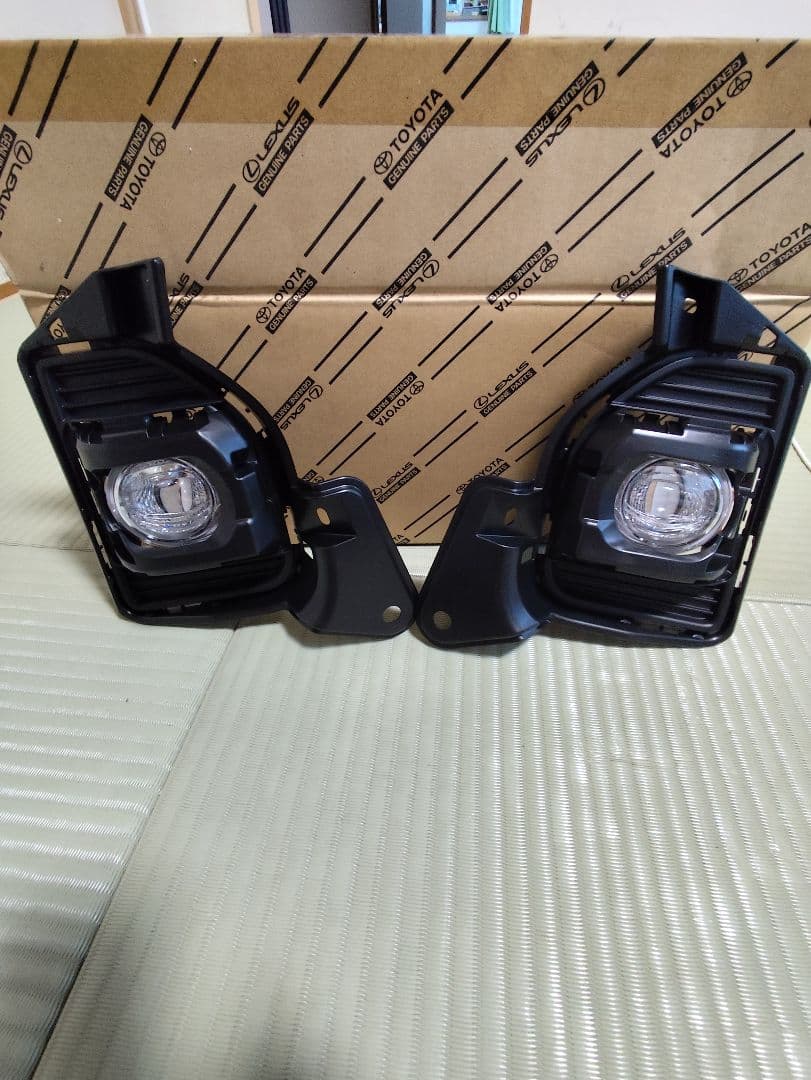 ハイエース LED フォグランプ