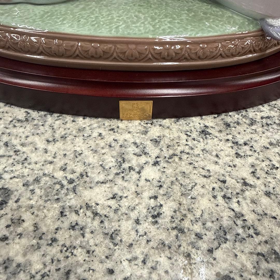 ★ Lladro リヤドロ 花かごを持つ女性像 スペイン 限定品 小物 格安