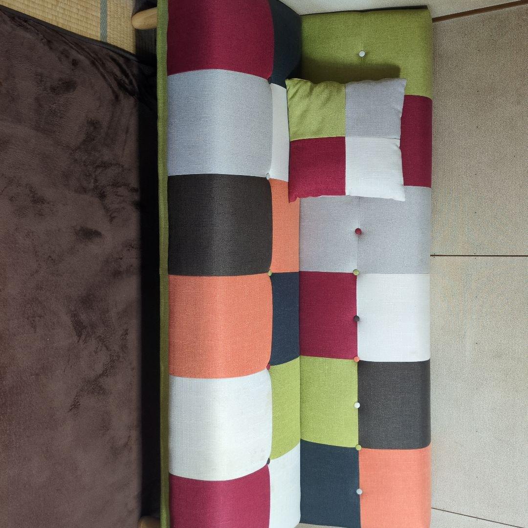 最終値下げ美品パッチワークソファベッド　リクライニング三人掛け　クッション付き☆