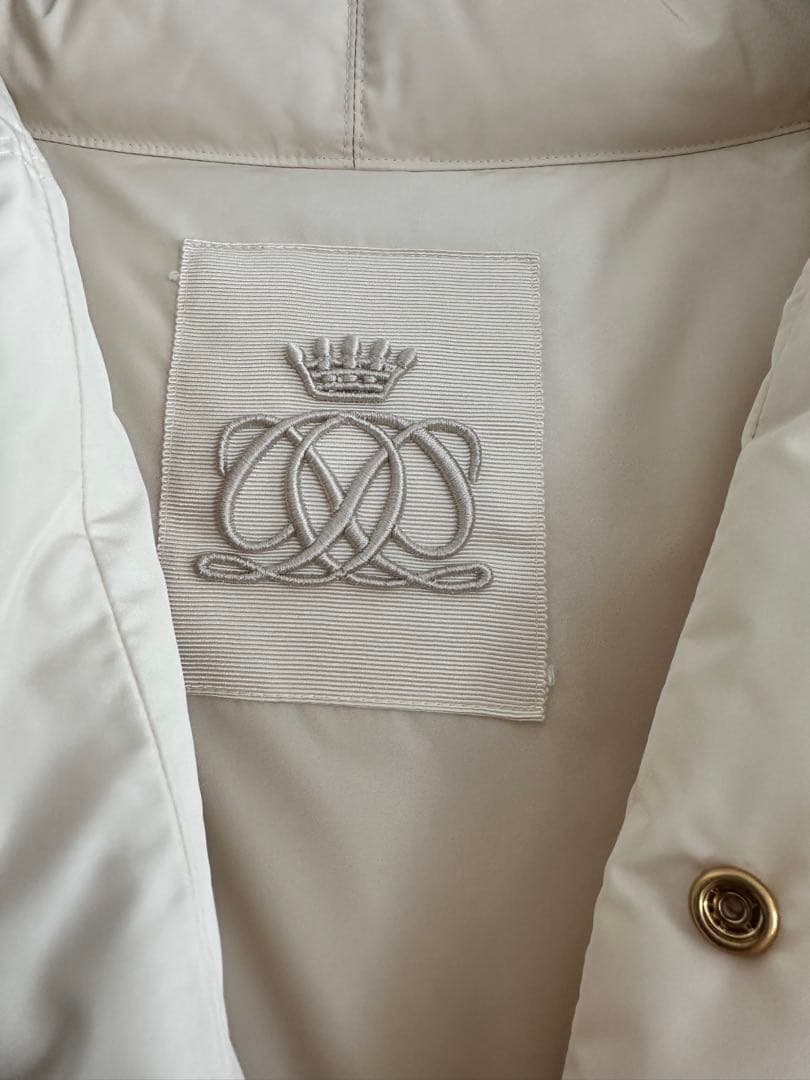 試着のみ　Drawerドゥロワー ダウンベスト