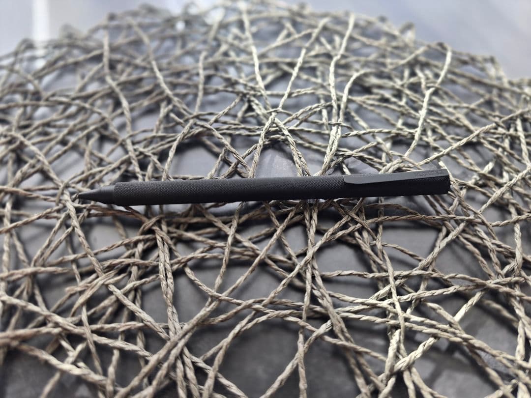 PLOTTER 2002 ブラック