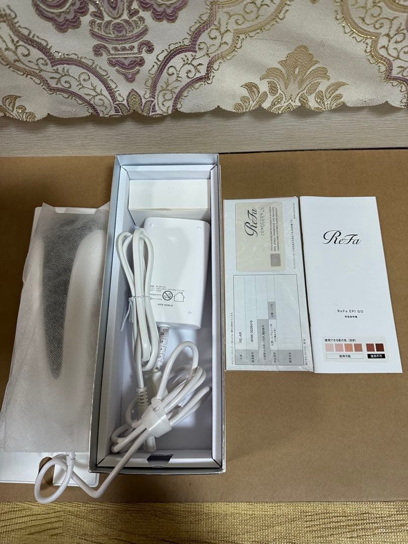 超美品ReFa 脱毛器 EPI GO RE-AR 顔脱毛 VIO脱毛
