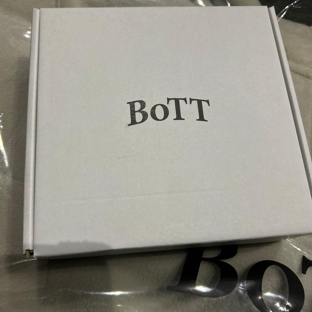 新品 BoTT 灰皿