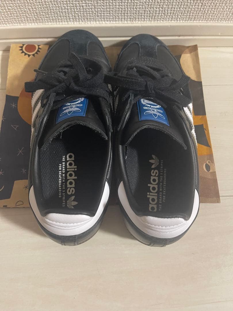 adidas サンバ　24センチ