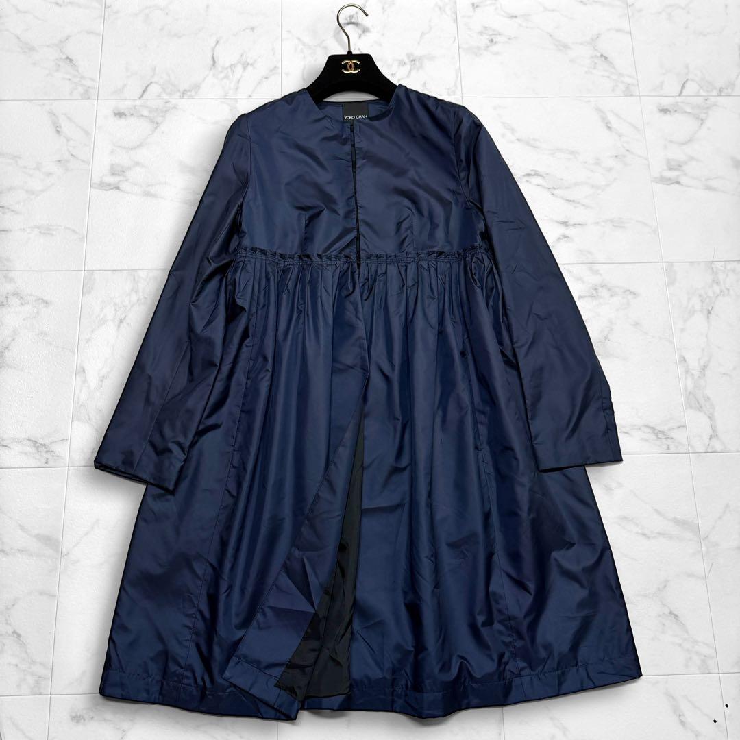 ヨーコチャン ナイロンコート タック ギャザー ネイビー ノーカラー 軽量