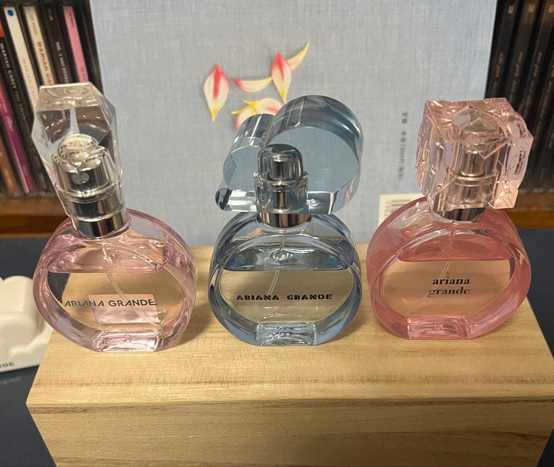 Ariana Grande 香水 30ml アリアナグランデ セット
