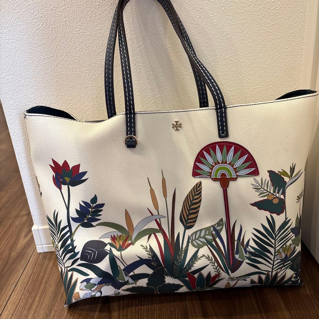 トリーバーチ　ボタニカル　トートバッグ 大容量