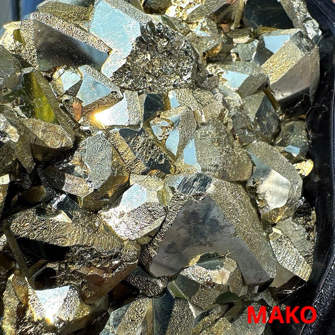 M1780☆パイライト原石クラスター5.6Kg☆天然石　原石☆N50502