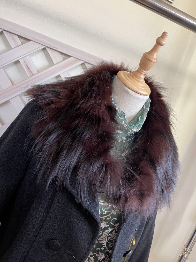 春を歩む⭐︎ 定価26万 ⭐︎カシミヤ⭐︎46サイズ　ワールド⭐︎ファー付き 春オッケー