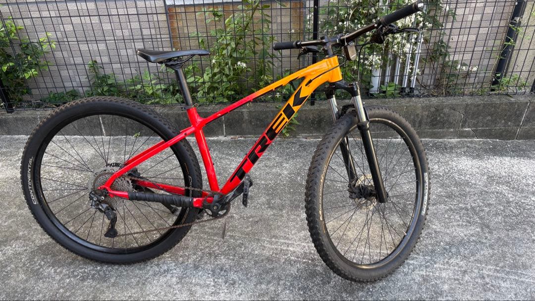 モナカ王 TREK MARLIN7 29インチ マウンテンバイク