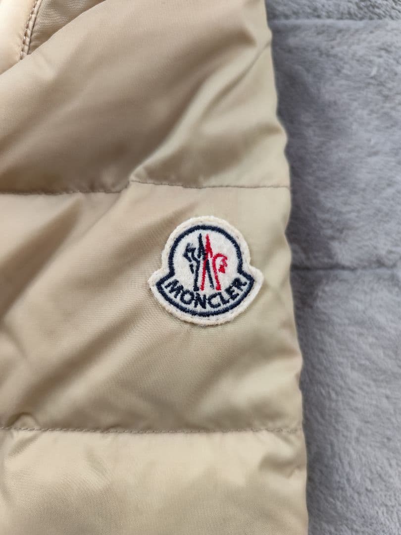 MONCLER ベージュ ダウンジャケット サイズ0