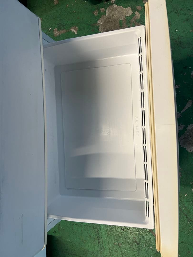 2015年 アクアノンフロン電気冷凍庫 118L