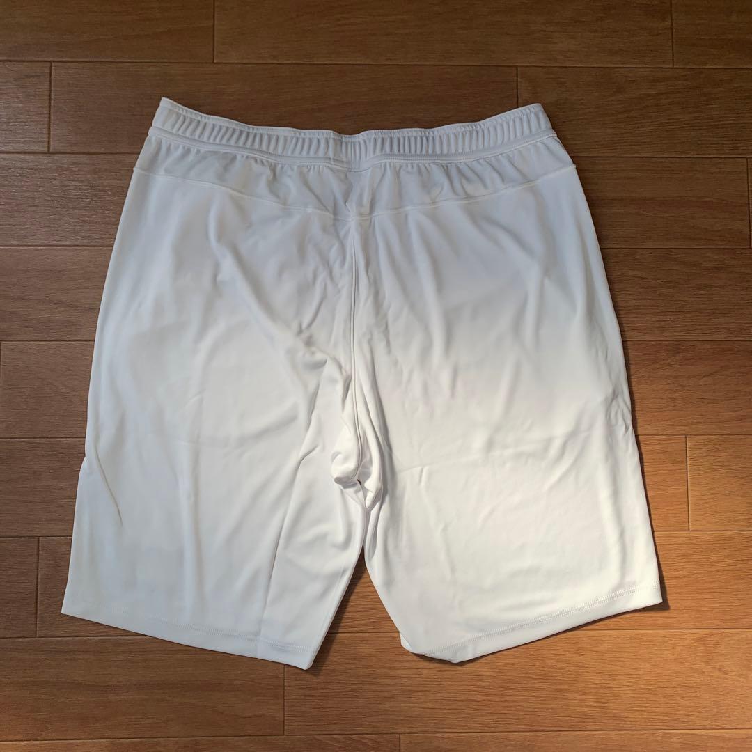 新品タグ付き ユニクロ フェデラーモデル テニスウェア セットアップ