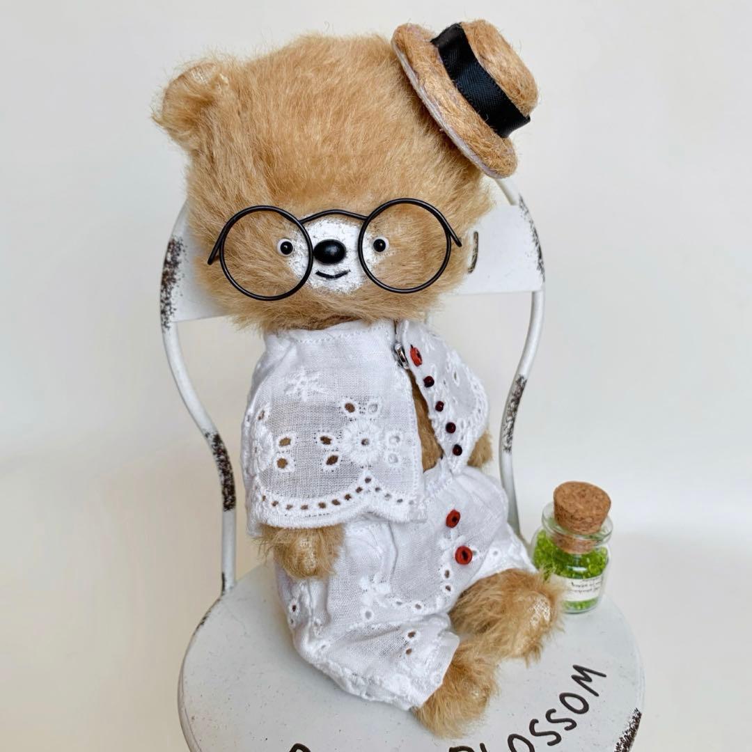 とても賢そうなくまさん テディベア ぬいぐるみ ハンドメイド 海外作家様 熊