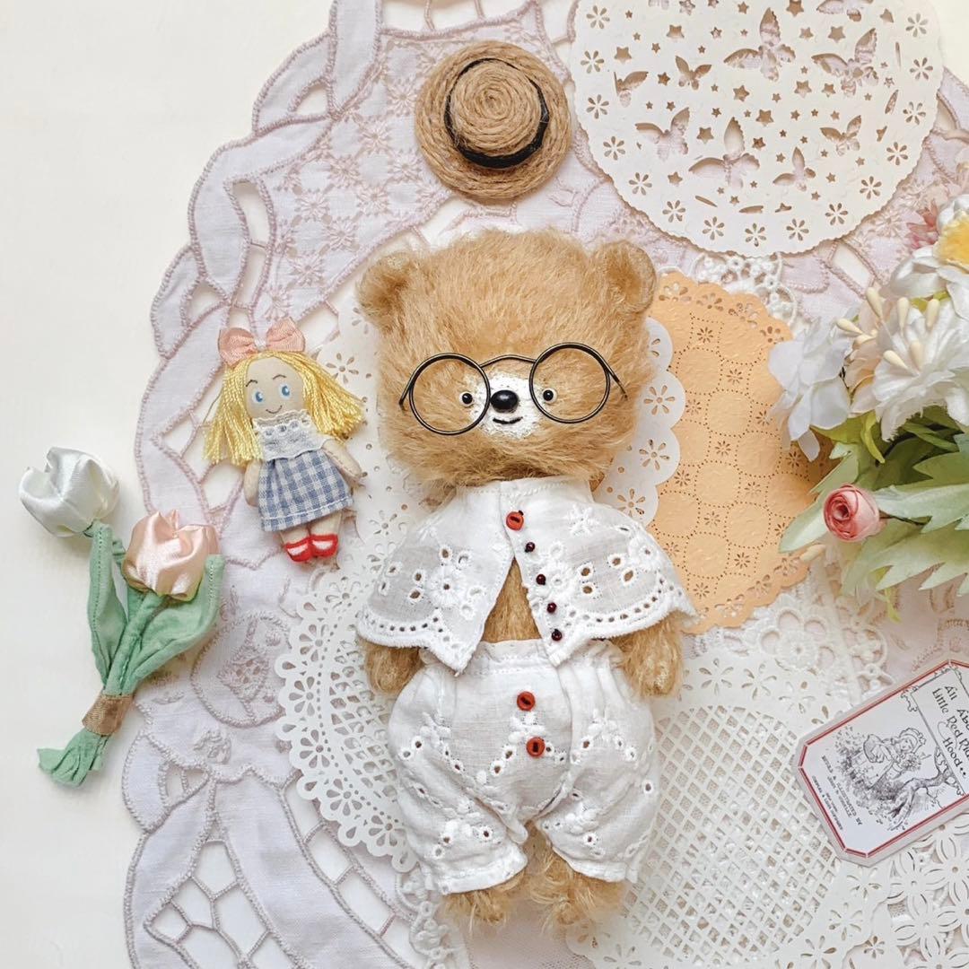 とても賢そうなくまさん テディベア ぬいぐるみ ハンドメイド 海外作家様 熊