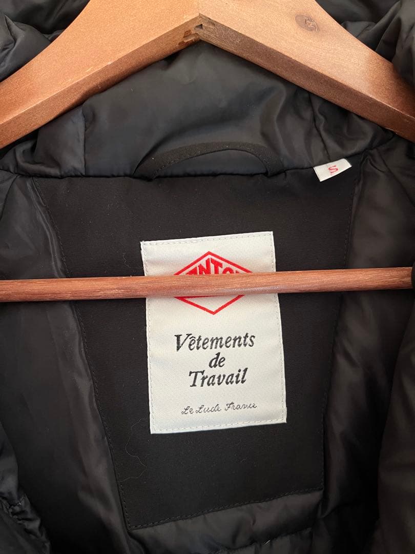 DANTONマウンテンパーカー風　ダウンジャケット Sサイズ黒　美品