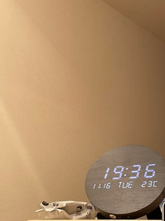 お洒落なデジタル時計