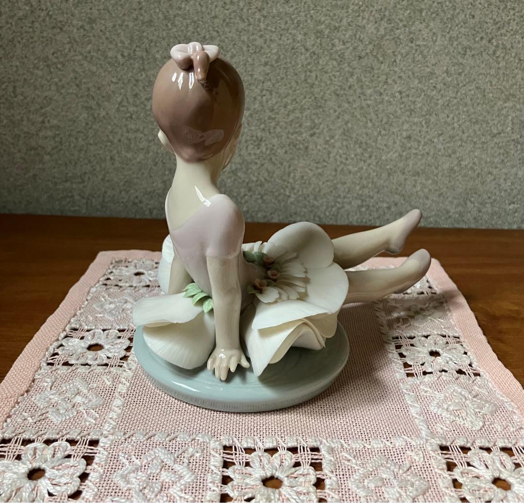 ★VV★ リヤドロ　バレエ　女の子2体　少女　子供　お花のスカート