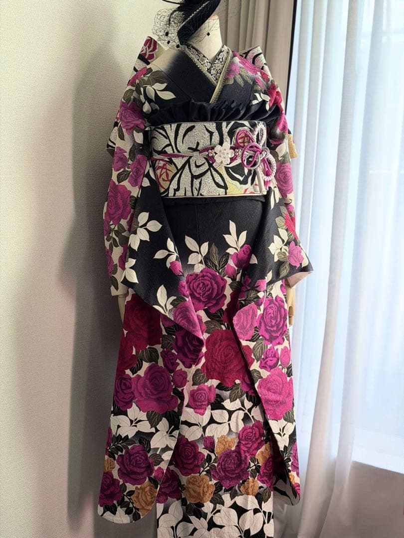 振袖　フルセット　黒バラ