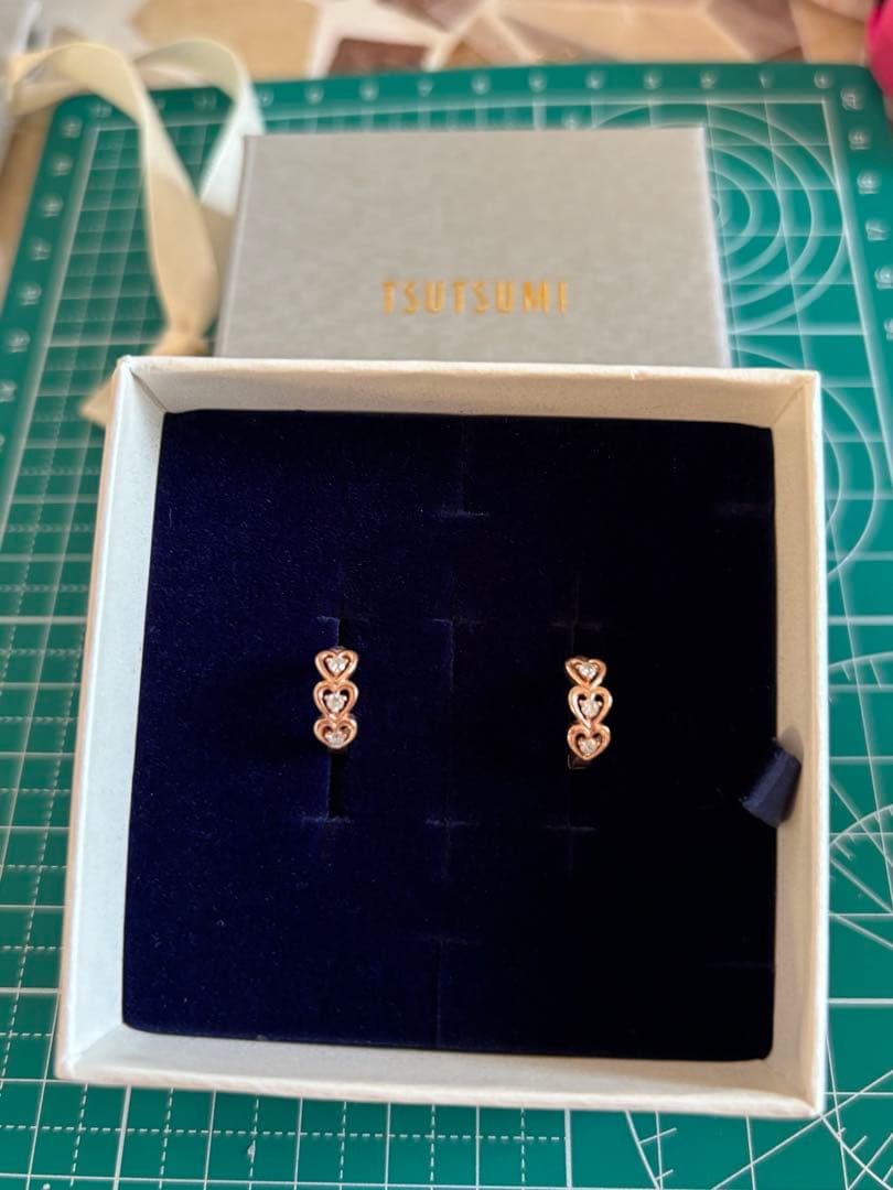 ピンクゴールドハートピアス