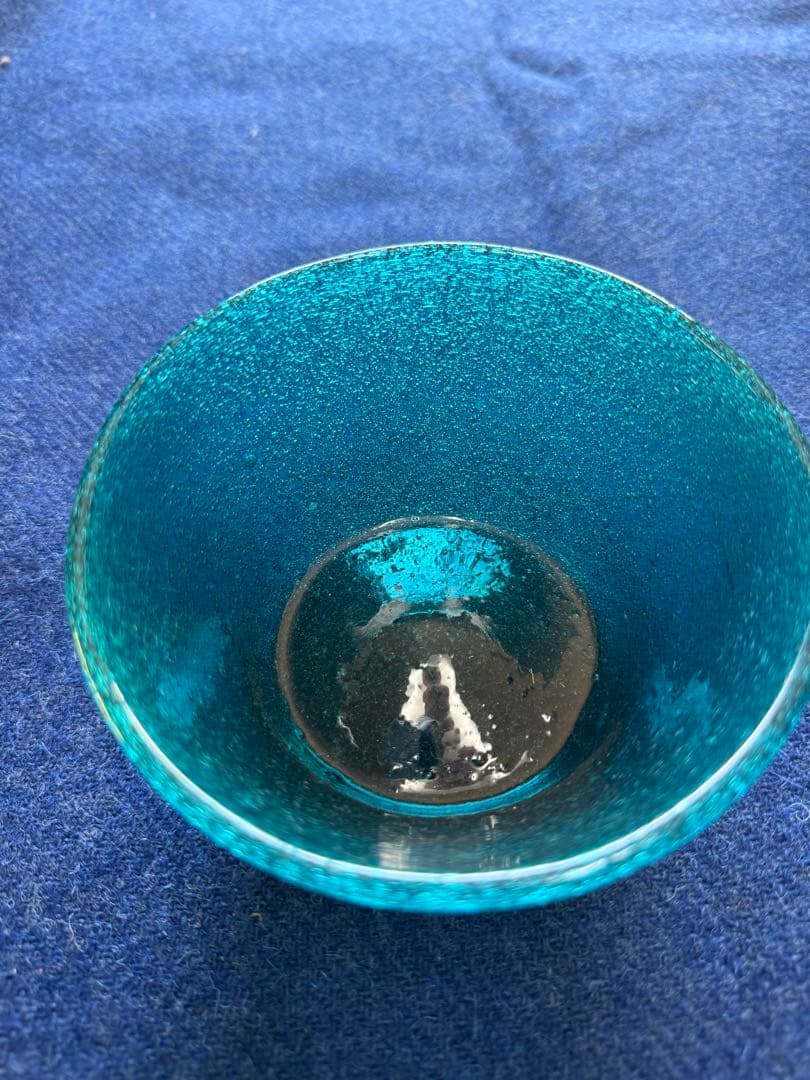 吹きガラス美しい鉢2個と一枚の皿