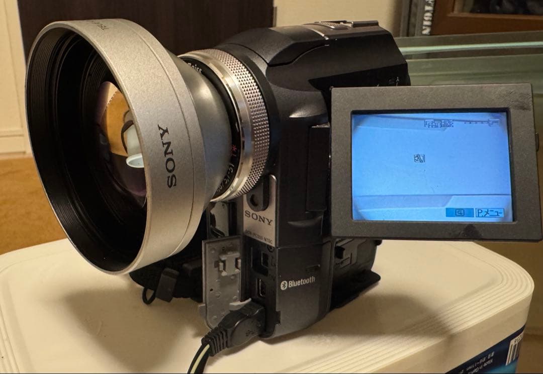 SONY DCR-PC300K ビデオカメラ　望遠・広角レンズ、ライト、マイク等
