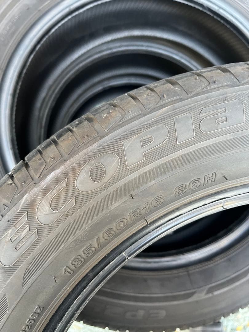 ①バリ溝　送料無料！185/60R16 ブリヂストン　エコピア
