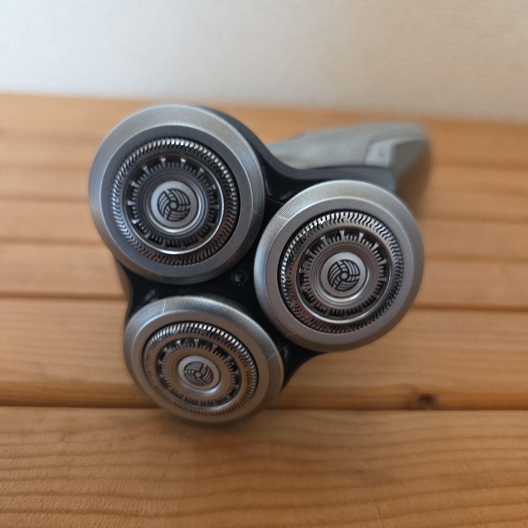 PHILIPS シェーバー Series 9000/クリーニングカートリッジ付き