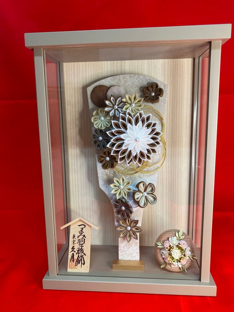 東京久月　かんざし付つまみ細工羽子板・壁掛け・間口約２４×奥行約１１×高約３３㎝